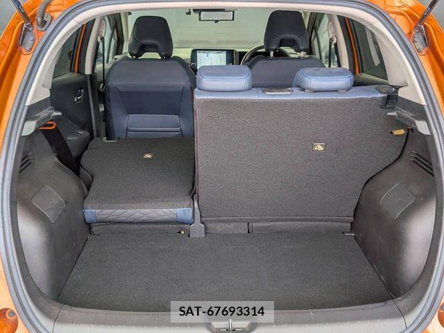 Nissan NOTE 2021-05 8209255-28