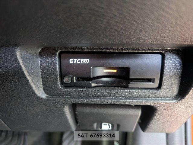 Nissan NOTE 2021-05 8209255-4