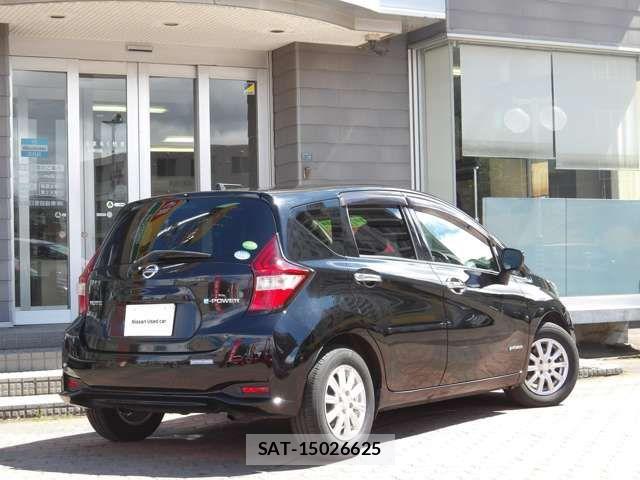 Nissan NOTE 2017-09 8209292-1