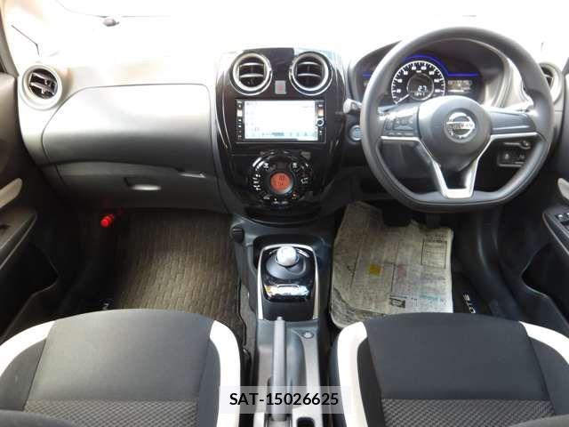 Nissan NOTE 2017-09 8209292-2