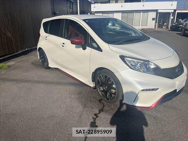 Nissan NOTE 2015-07 8209274-13