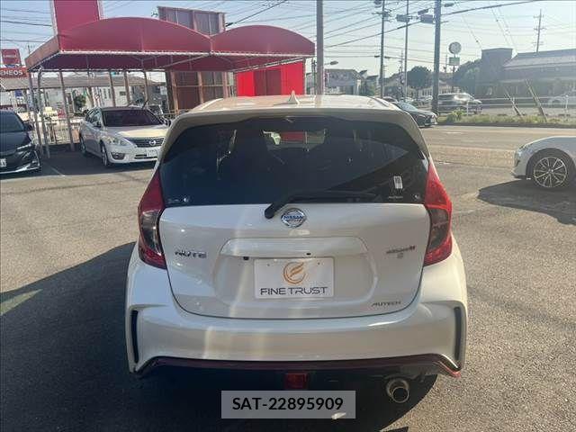 Nissan NOTE 2015-07 8209274-16