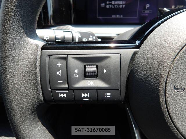 Nissan NOTE 2023-04 8209264-14