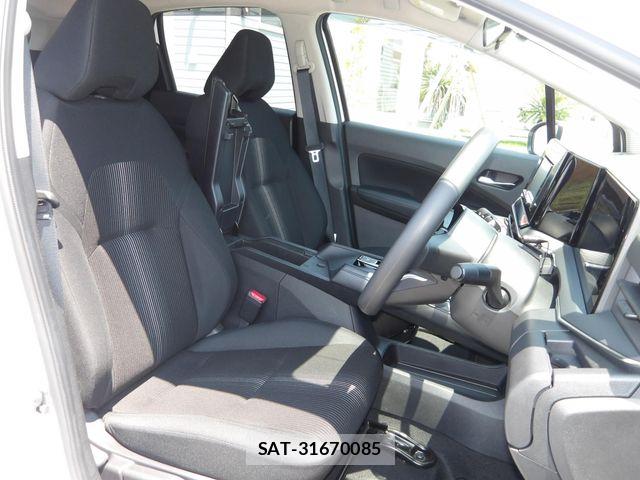 Nissan NOTE 2023-04 8209264-18