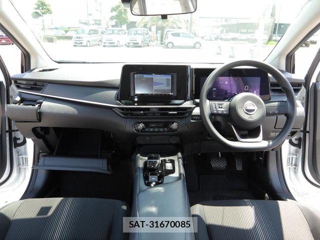 Nissan NOTE 2023-04 8209264-1