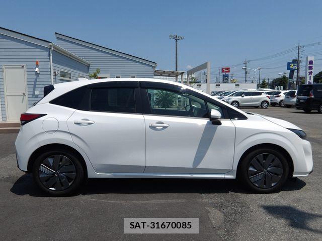 Nissan NOTE 2023-04 8209264-29