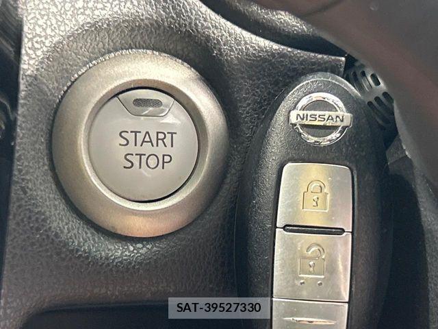 Nissan NOTE 2017-07 8209288-7