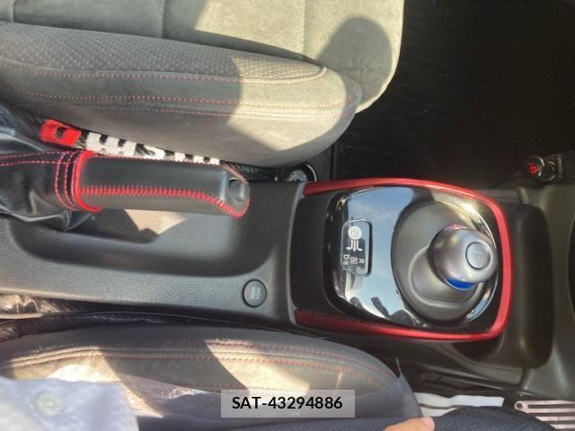 Nissan NOTE 2017-03 8231143-18