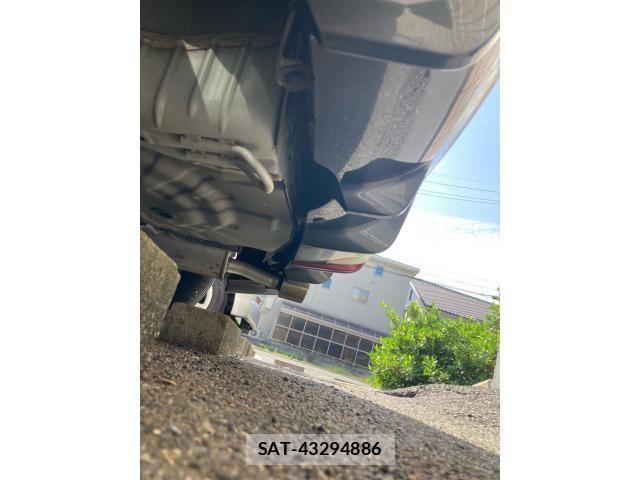 Nissan NOTE 2017-03 8231143-7