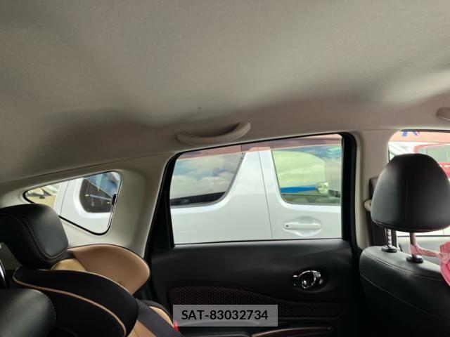 Nissan NOTE 2018-02 8231150-16