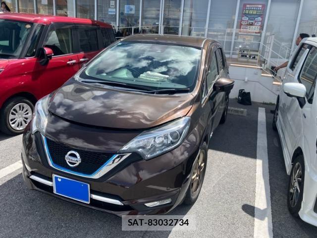 Nissan NOTE 2018-02 8231150-1