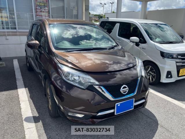 Nissan NOTE 2018-02 8231150-2
