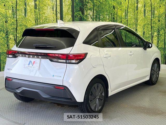 Nissan NOTE 2022-10 8231132-17