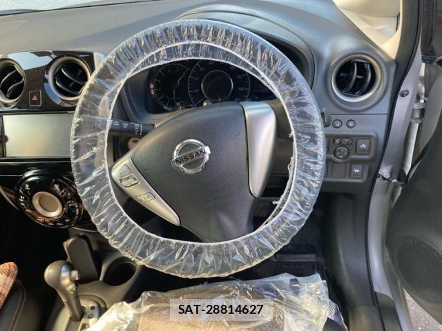 Nissan NOTE 2015-11 8231147-14