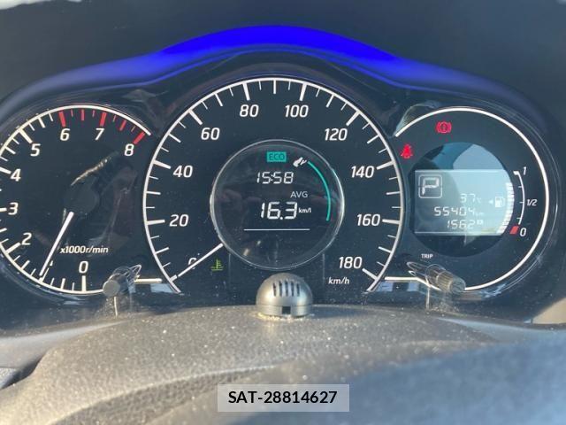 Nissan NOTE 2015-11 8231147-19