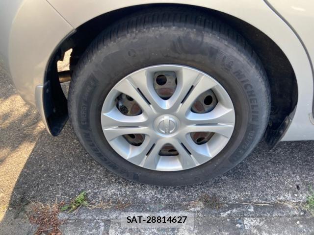 Nissan NOTE 2015-11 8231147-4