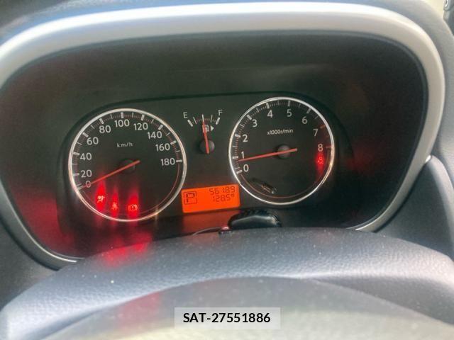 Nissan NOTE 2010-07 8231155-7