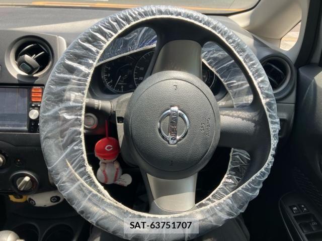 Nissan NOTE 2013-08 8231157-16