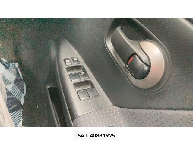 Nissan NOTE 2007-01 8231158-13