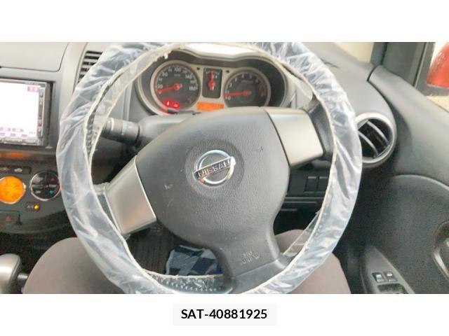 Nissan NOTE 2007-01 8231158-15