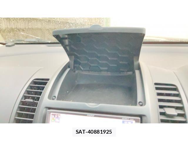 Nissan NOTE 2007-01 8231158-20