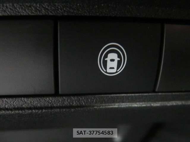 Nissan NOTE 2021-06 8231133-18