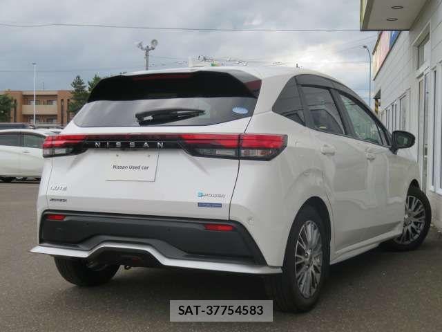 Nissan NOTE 2021-06 8231133-2