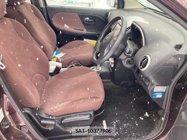 Nissan NOTE 2011-06 8231154-11