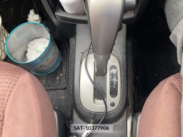 Nissan NOTE 2011-06 8231154-19