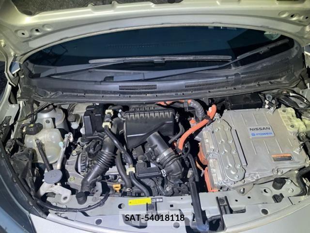 Nissan NOTE 2018-03 8231151-12