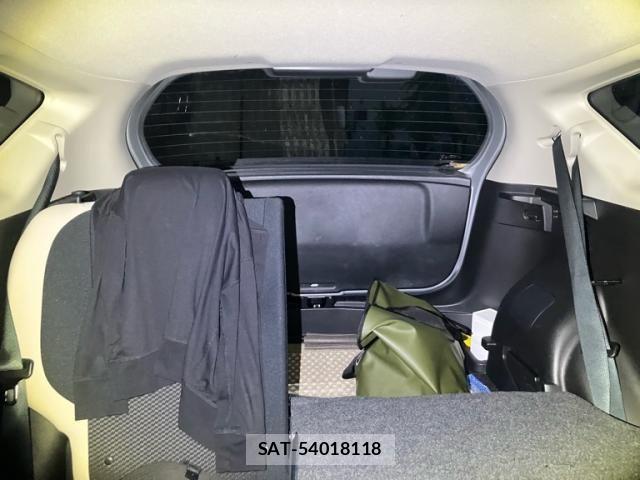 Nissan NOTE 2018-03 8231151-24