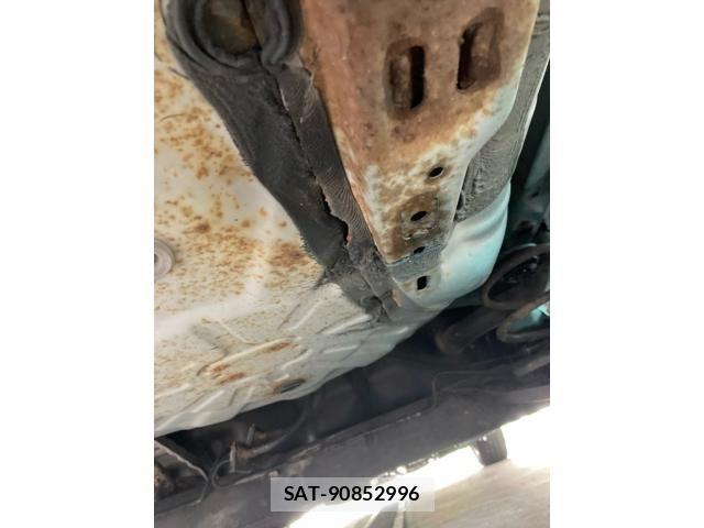 Nissan NOTE 2010-03 8231160-9