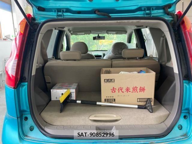 Nissan NOTE 2010-03 8231160-10