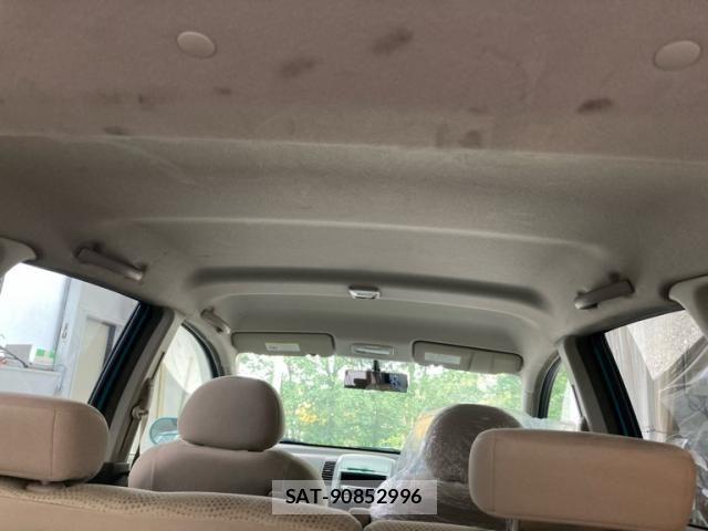 Nissan NOTE 2010-03 8231160-11