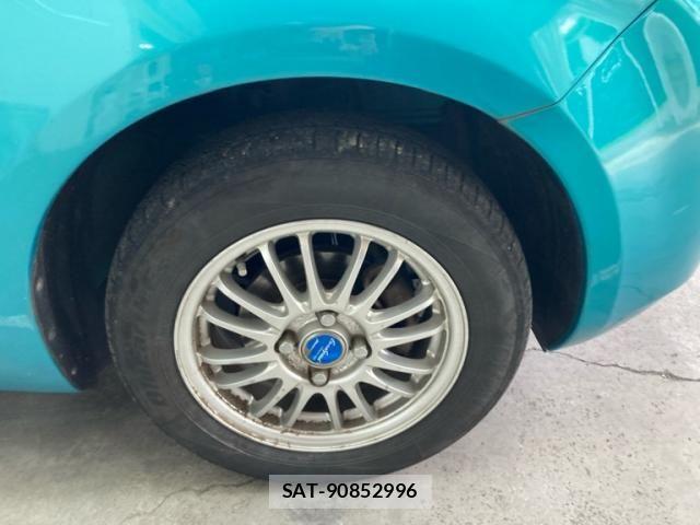 Nissan NOTE 2010-03 8231160-16