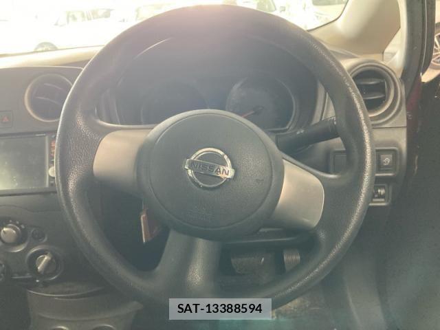 Nissan NOTE 2013-03 8231156-12