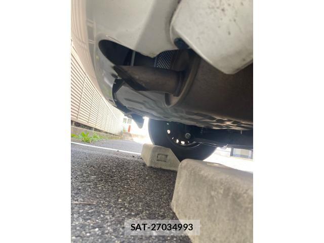 Nissan NOTE 2015-07 8246232-10