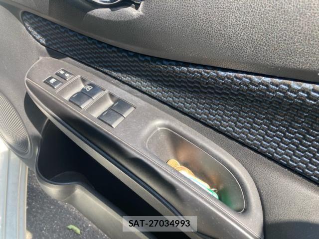 Nissan NOTE 2015-07 8246232-11