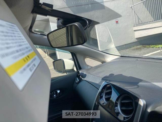 Nissan NOTE 2015-07 8246232-16