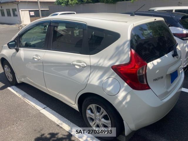 Nissan NOTE 2015-07 8246232-3