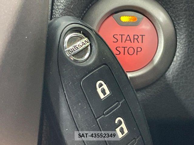 Nissan NOTE 2017-01 8246217-6
