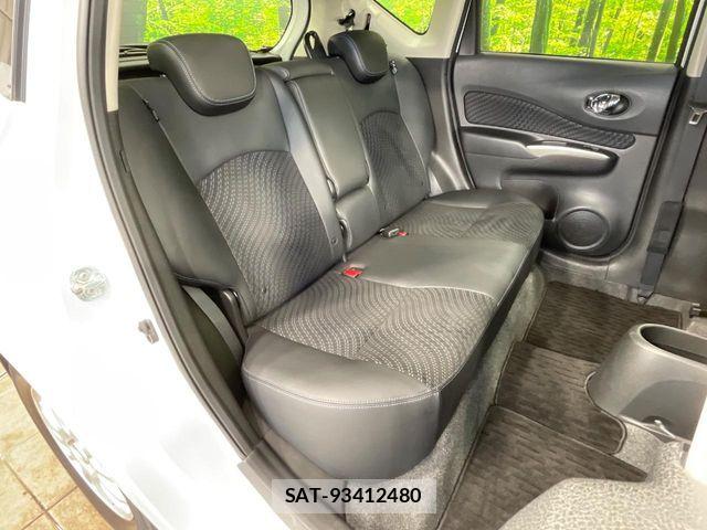 Nissan NOTE 2013-06 8246225-8