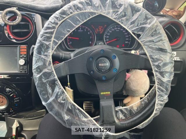 Nissan NOTE 2016-06 8246224-11