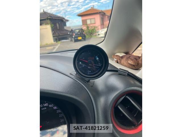 Nissan NOTE 2016-06 8246224-19