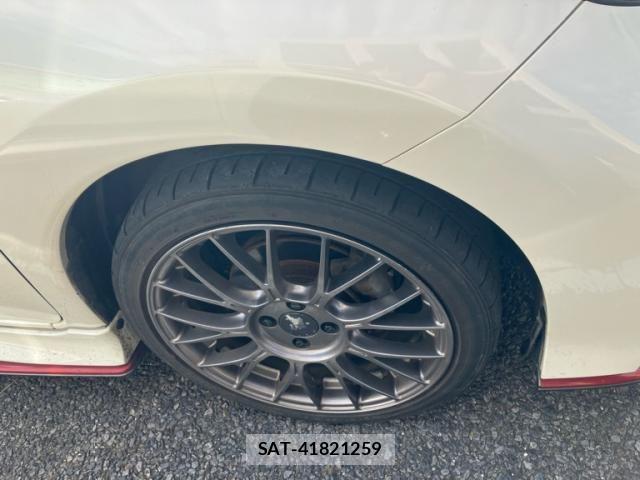 Nissan NOTE 2016-06 8246224-4