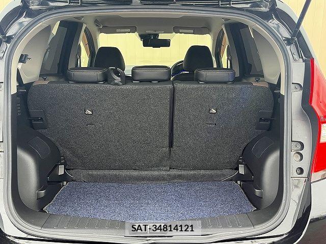 Nissan NOTE 2018-06 8246215-20
