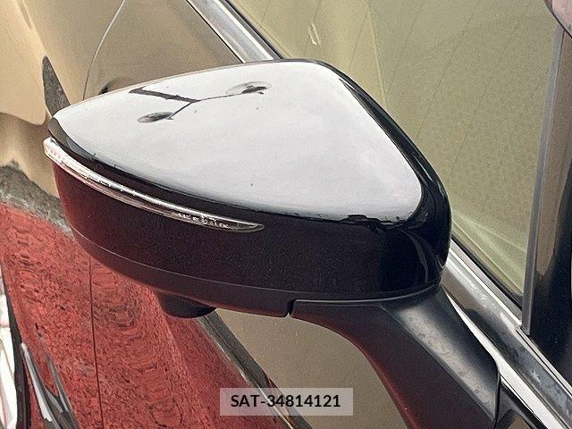 Nissan NOTE 2018-06 8246215-24