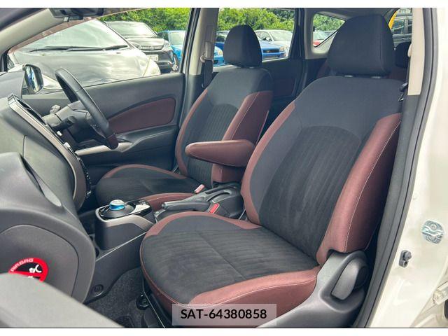 Nissan NOTE 2018-02 8246222-13