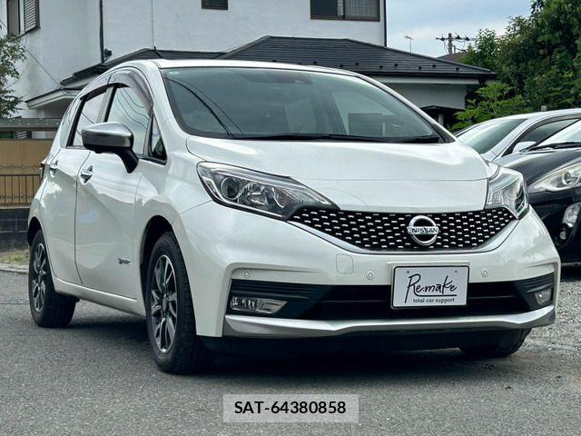 Nissan NOTE 2018-02 8246222-2