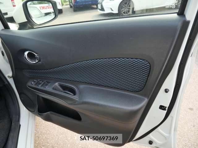 Nissan NOTE 2015-02 8246230-10